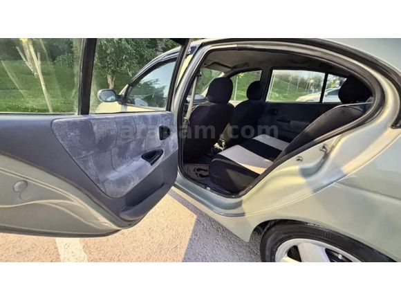 Sahibinden Renault Megane 1.6 RXT 2001 Model