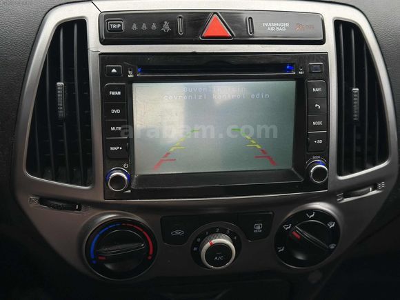 LANSMAN 2013 HYUNDAİ İ20 SENSE 158 BİN KM