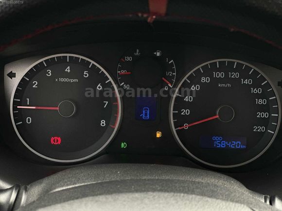 LANSMAN 2013 HYUNDAİ İ20 SENSE 158 BİN KM
