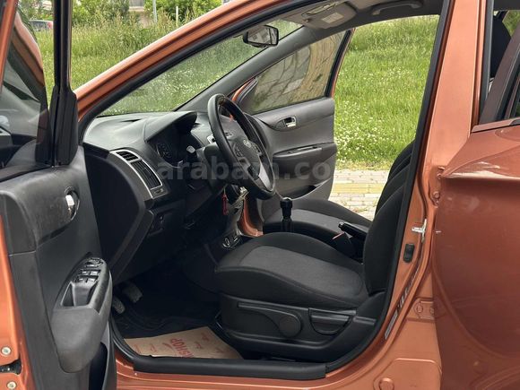LANSMAN 2013 HYUNDAİ İ20 SENSE 158 BİN KM