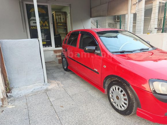 Galeriden Opel Corsa 1.0 Essentia 2003 Model Hatay