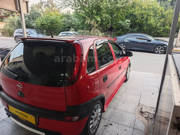 Galeriden Opel Corsa 1.0 Essentia 2003 Model Hatay