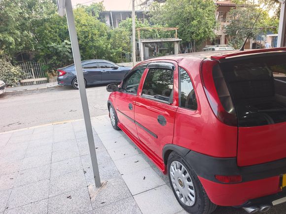 Galeriden Opel Corsa 1.0 Essentia 2003 Model Hatay