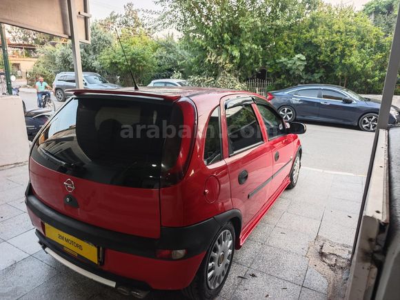 Galeriden Opel Corsa 1.0 Essentia 2003 Model Hatay