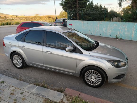 Sahibinden Ford Focus 1.6 Titanium 2010 Model