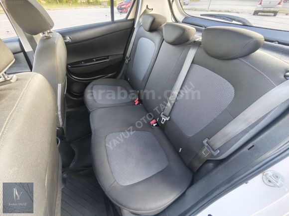 110 BİNDE. 2013 HYUNDAİ İ20. DEĞİŞENSİZ