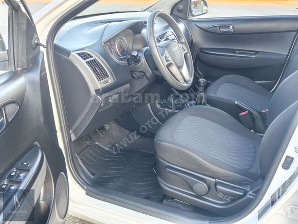 110 BİNDE. 2013 HYUNDAİ İ20. DEĞİŞENSİZ