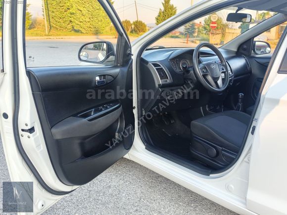 110 BİNDE. 2013 HYUNDAİ İ20. DEĞİŞENSİZ