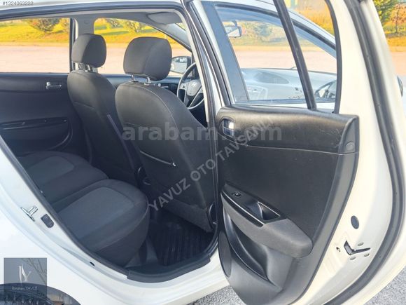 110 BİNDE. 2013 HYUNDAİ İ20. DEĞİŞENSİZ