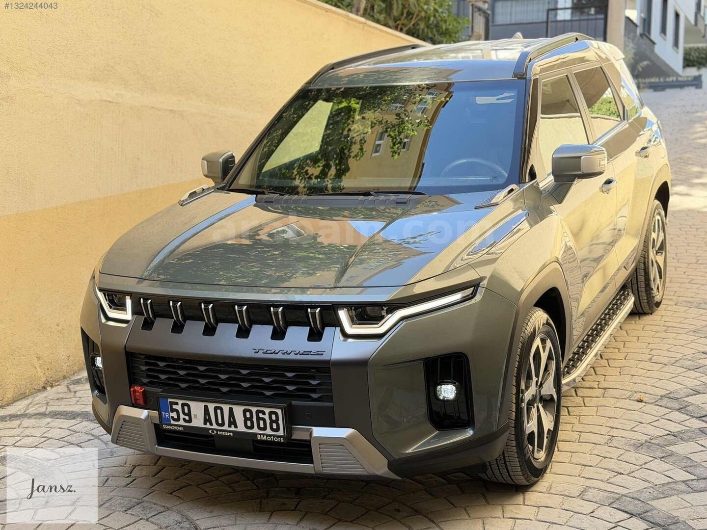 Galeriden KGM SsangYong Torres 1.5 GDI 2025 Model İstanbul 11.000 km Yeşil 3