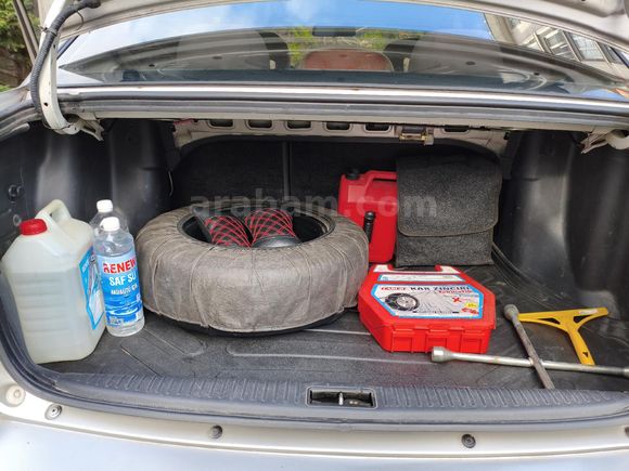 Sahibinden Hyundai Accent 1.3 Admire 2004 Model