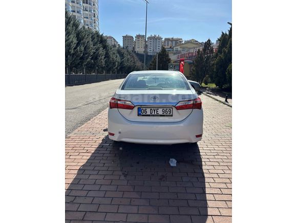 Öğretmenden Toyota Corolla