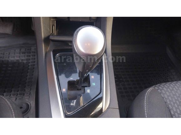Öğretmenden Toyota Corolla