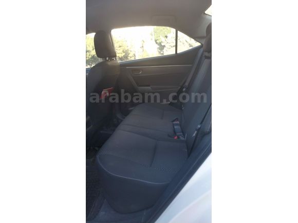 Öğretmenden Toyota Corolla