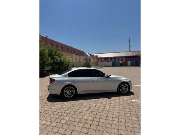 Sahibinden BMW 3 Serisi 320i ED Modern Line 2015 Model 
