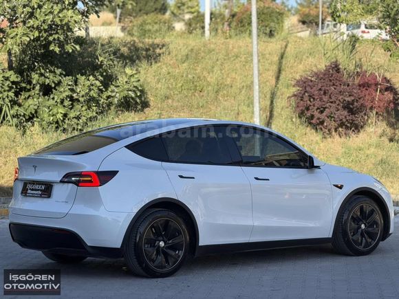 İŞGÖRENDEN DEĞŞENSİZ 2023TESLA MODEL Y LONGRANGE OTOPİLOT+OTONOM