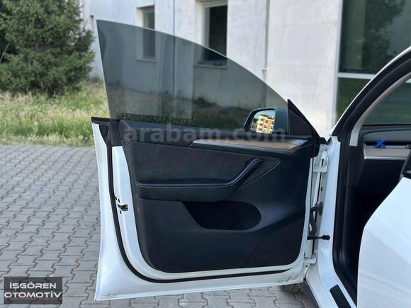 İŞGÖRENDEN DEĞŞENSİZ 2023TESLA MODEL Y LONGRANGE OTOPİLOT+OTONOM
