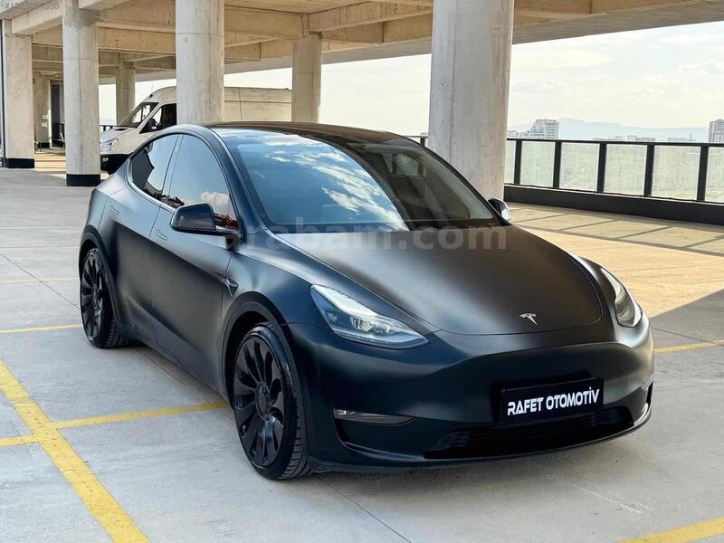 Galeriden Tesla Model Y Performance (Legacy) 2023 Model Ankara 110.000 km Siyah