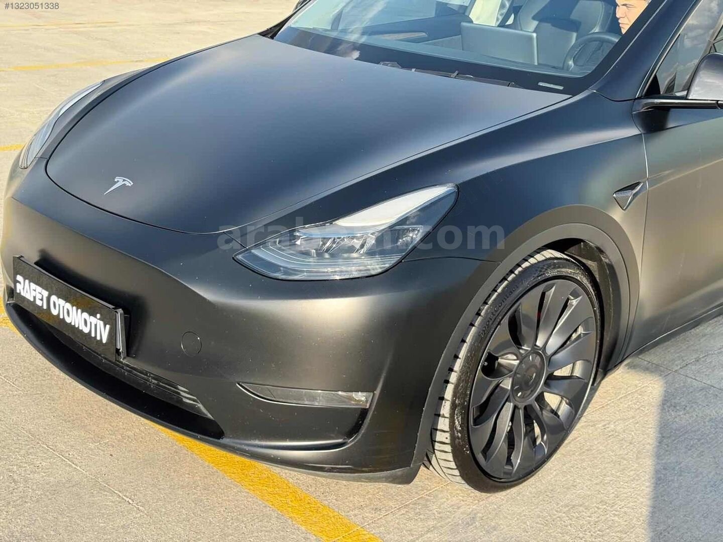 Galeriden Tesla Model Y Performance (Legacy) 2023 Model Ankara 110.000 km Siyah 3