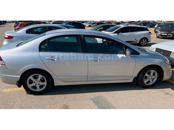 Sahibinden Honda Civic 1.6i VTEC Dream 2007 Model 
