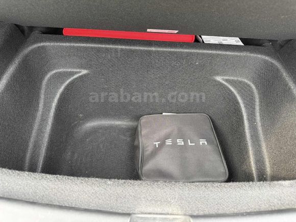 GALERİ YC 2023 TESLA MODEL Y PERFORMANCE 4X4