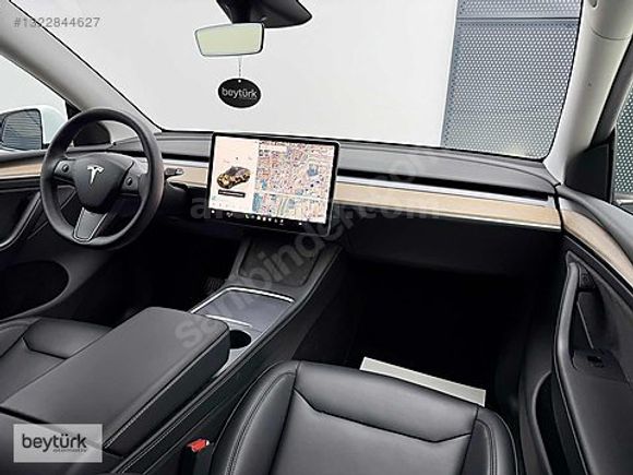 'beytürk' 2024 TESLA MODEL Y LEGACY BOYASIZ