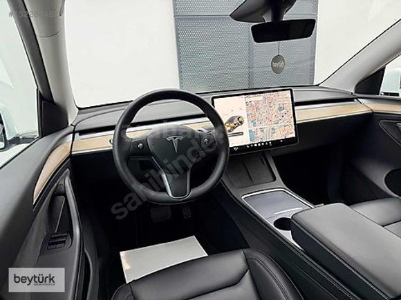 'beytürk' 2024 TESLA MODEL Y LEGACY BOYASIZ