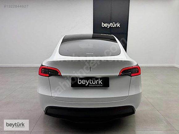'beytürk' 2024 TESLA MODEL Y LEGACY BOYASIZ