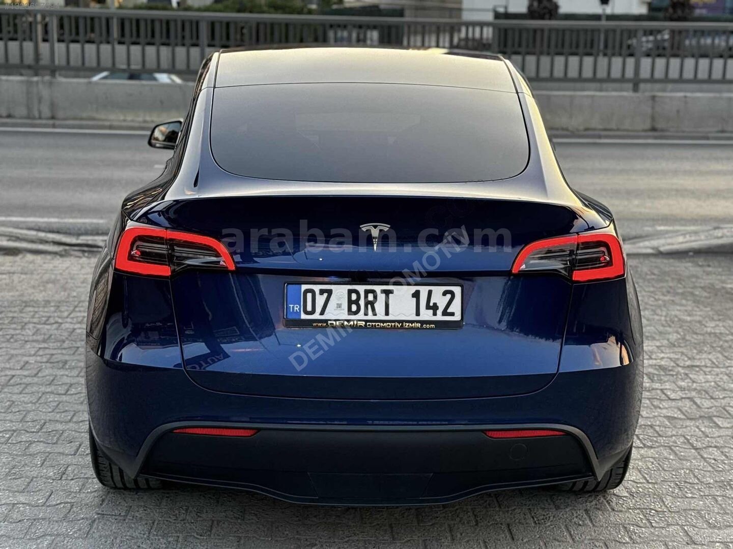 Galeriden Tesla Model Y RWD (Legacy) 2024 Model İzmir 59.500 km Mavi 7