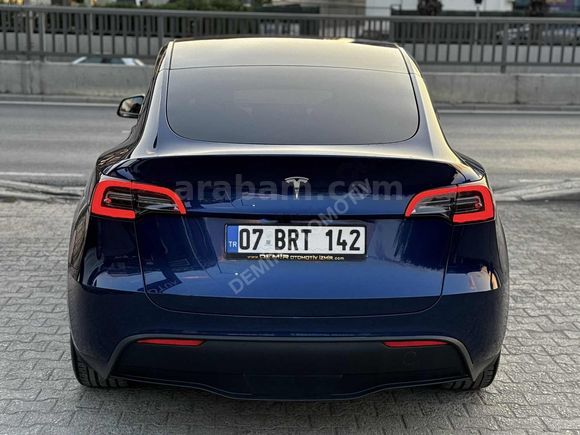 2024 TESLA MODEL Y // BOYASIZ // MAVİ // 56.000 KM