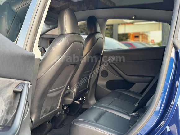 2024 TESLA MODEL Y // BOYASIZ // MAVİ // 56.000 KM