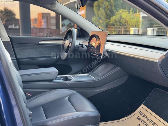 2024 TESLA MODEL Y // BOYASIZ // MAVİ // 56.000 KM