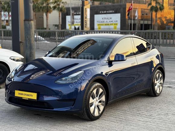 2024 TESLA MODEL Y // BOYASIZ // MAVİ // 56.000 KM