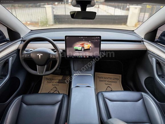 2024 TESLA MODEL Y // BOYASIZ // MAVİ // 56.000 KM