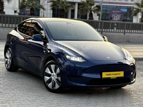 2024 TESLA MODEL Y // BOYASIZ // MAVİ // 56.000 KM