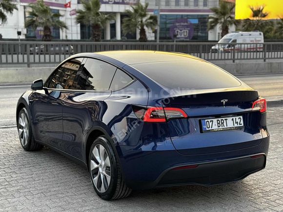 2024 TESLA MODEL Y // BOYASIZ // MAVİ // 56.000 KM