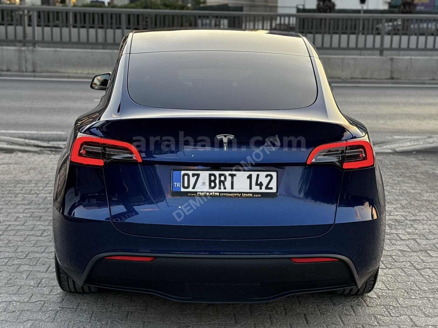 Galeriden Tesla Model Y RWD (Legacy) 2024 Model İzmir 59.500 km Mavi 6