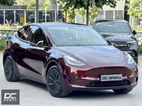 *DC GARAJ*TESLA MODEL Y/2024/33.000KM/ÖZEL RENK/HATASIZ/BOYASIZ