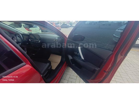 Sahibinden Citroen C4 X 1.2 PureTech Feel Bold 2024 Model
