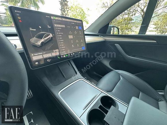 56.700 KM 2023 MODEL TESLA MODEL Y PERFORMANCE (TAVAN PERDELİ)