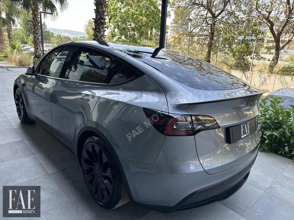 56.700 KM 2023 MODEL TESLA MODEL Y PERFORMANCE (TAVAN PERDELİ)