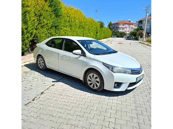 Sahibinden Toyota Corolla 1.4 D-4D Touch 2014 Model 