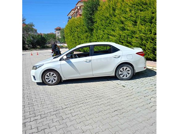 Sahibinden Toyota Corolla 1.4 D-4D Touch 2014 Model 