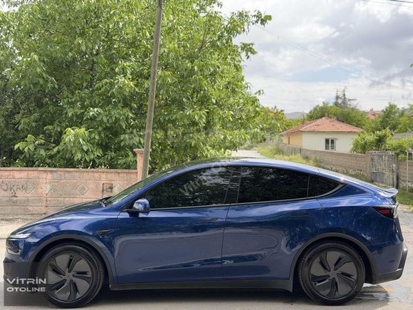 2025 TESLA Y JUNİPER PREMİUM HATASIZ BOYASIZ KOMPLE PPF EKSTRALI