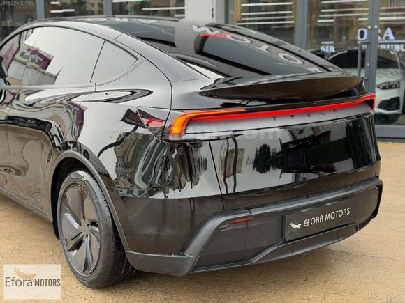EFORA 2025 Tesla Model Y Standart Juniper Hatasız