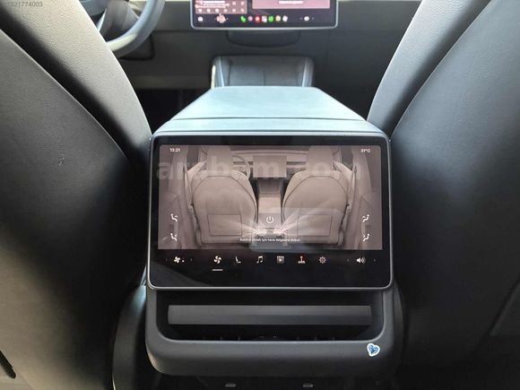 TESLA MODEL Y PREMIUM KOMPLE PPF+24.000KM+2025