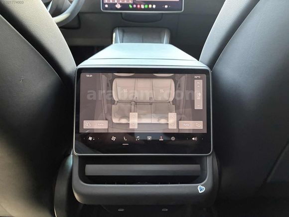 TESLA MODEL Y PREMIUM KOMPLE PPF+24.000KM+2025