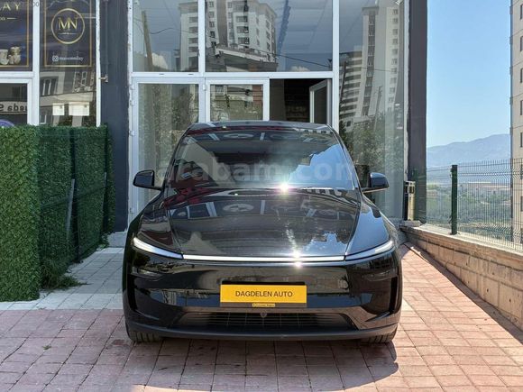 TESLA MODEL Y PREMIUM KOMPLE PPF+24.000KM+2025
