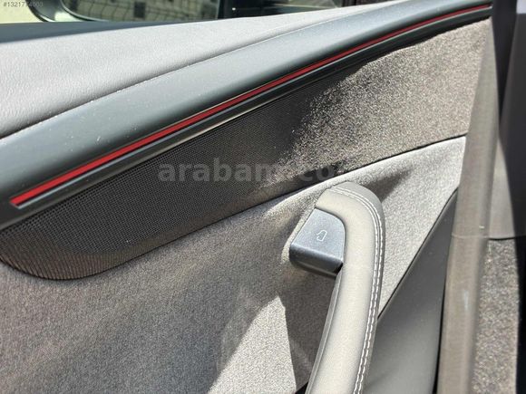 TESLA MODEL Y PREMIUM KOMPLE PPF+24.000KM+2025