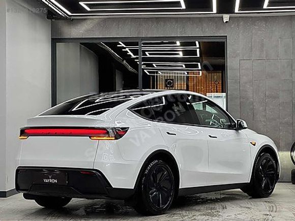2025 TESLA RWD 6.001KM BEYAZ JUNİPER/CAM TAVAN/ARKA EKRAN/OTOPLT